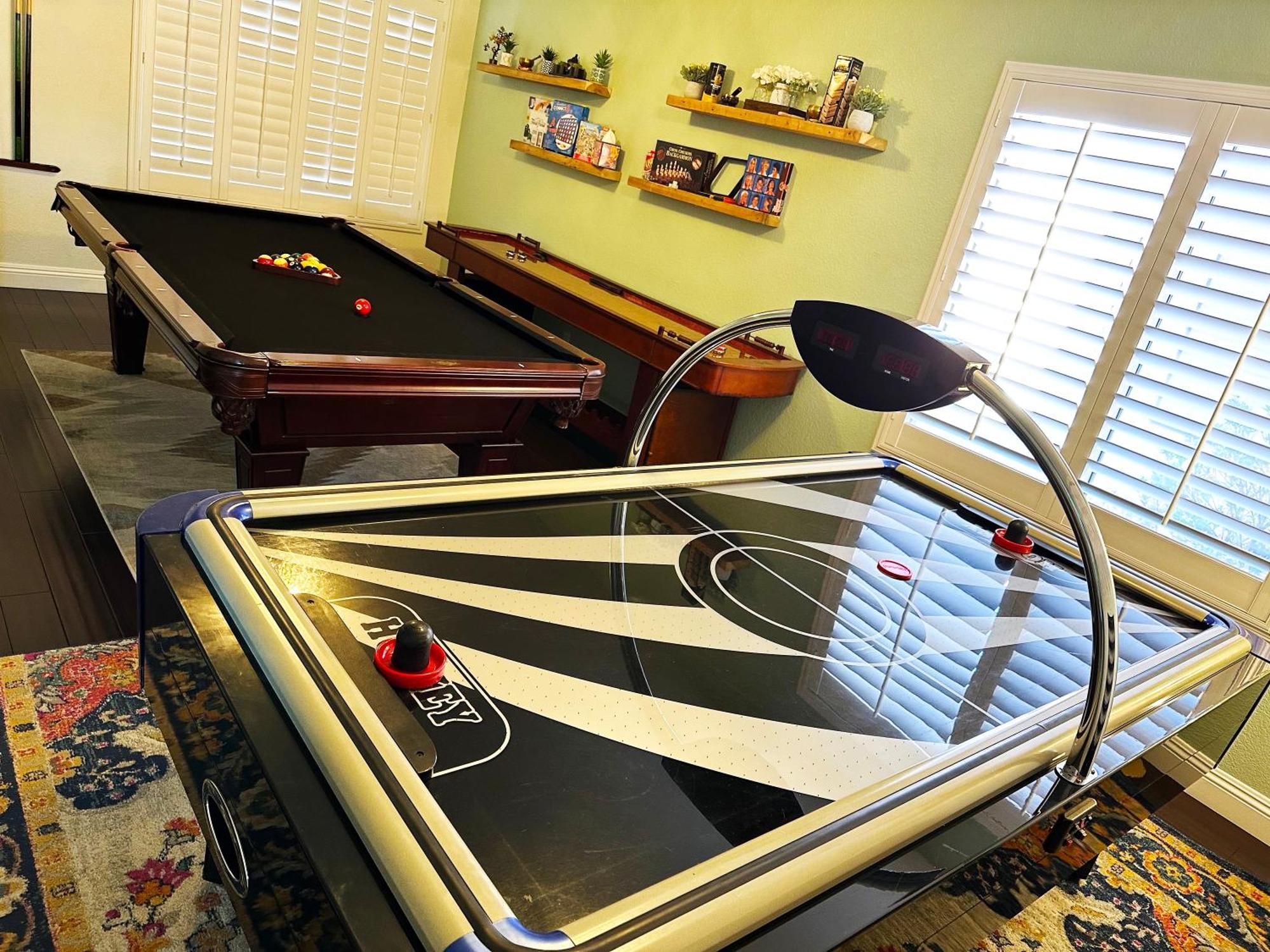 Buddha Gem, Central 6 Bed Room Luxury Home With Pool Hot Tub Game Room And Much More لاس فيغاس المظهر الخارجي الصورة